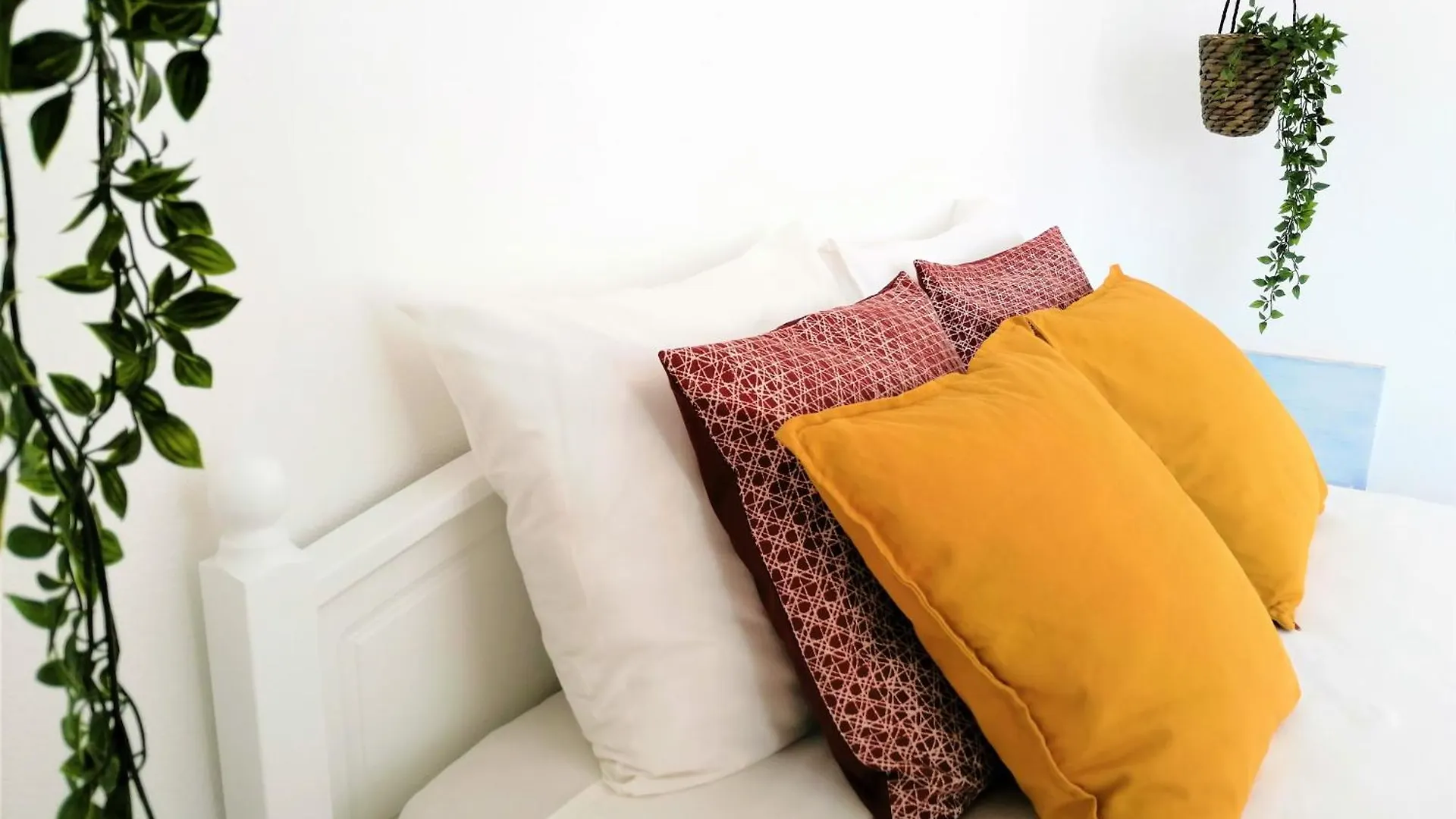 Casa Blu Guesthouse - Casa De Hospedes Santa Maria Bed & Breakfast